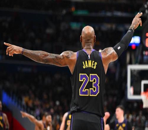 新工体退役,盛典大宝荣,耀见证,完美体育,WMSports,完美体育网址,完美体育app,完美体育官网,完美体育集团