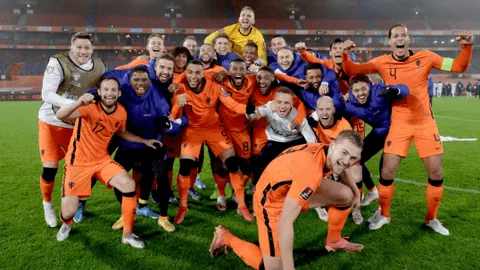 新疆和田：曲棍球何以经久不衰？